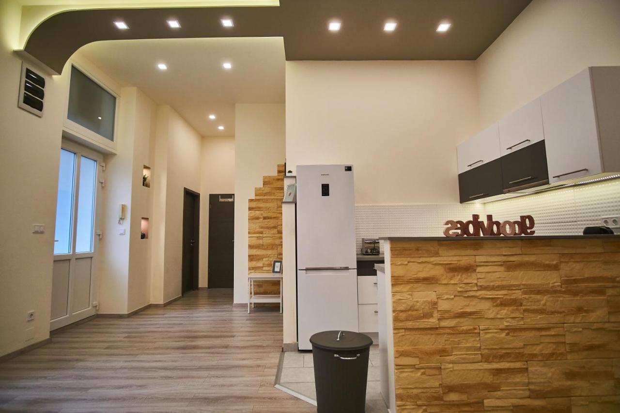 F4 Design Apartment- ブダペスト エクステリア 写真