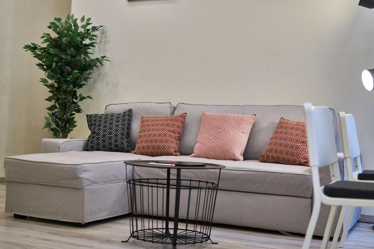 F4 Design Apartment- ブダペスト エクステリア 写真