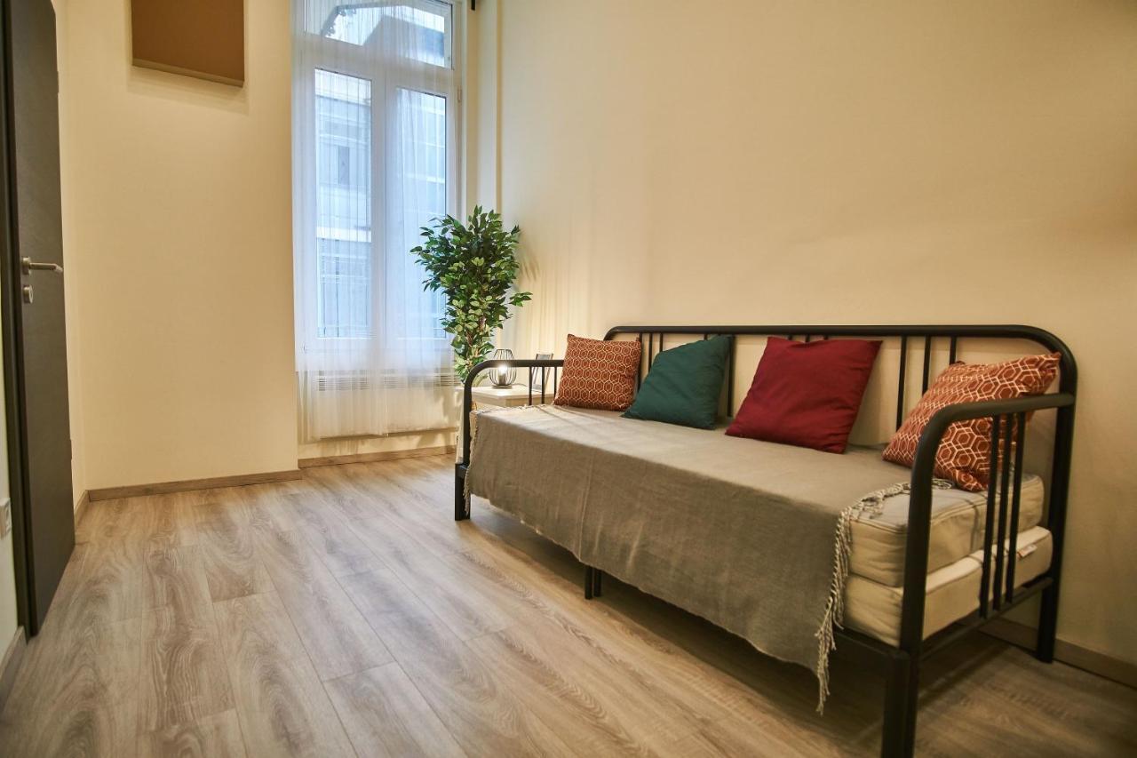 F4 Design Apartment- ブダペスト エクステリア 写真