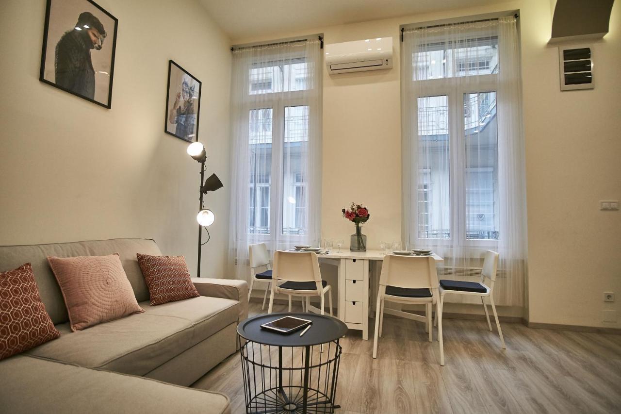 F4 Design Apartment- ブダペスト エクステリア 写真