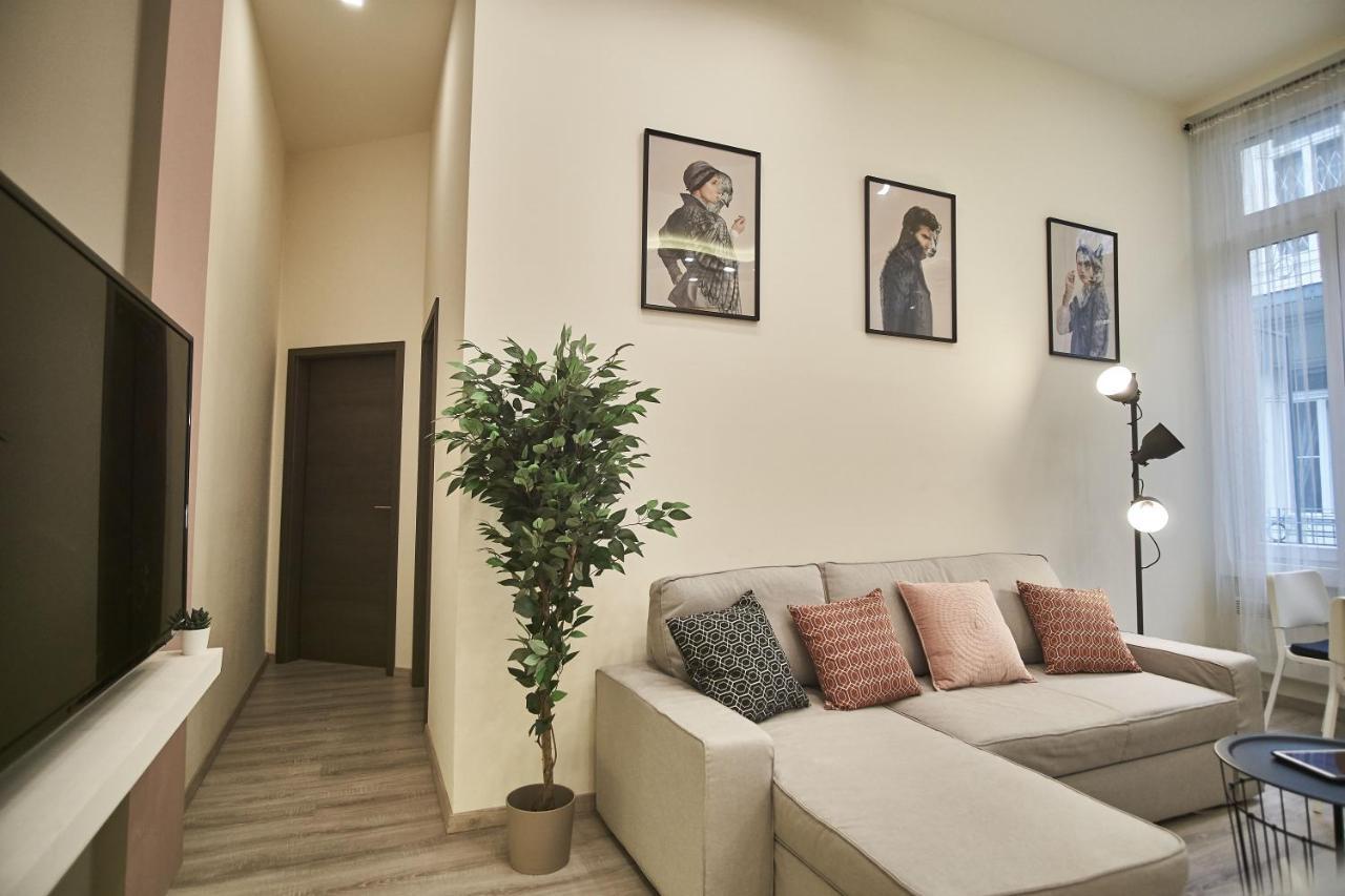 F4 Design Apartment- ブダペスト エクステリア 写真